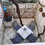 Old Town Rab Ivana Apartman *