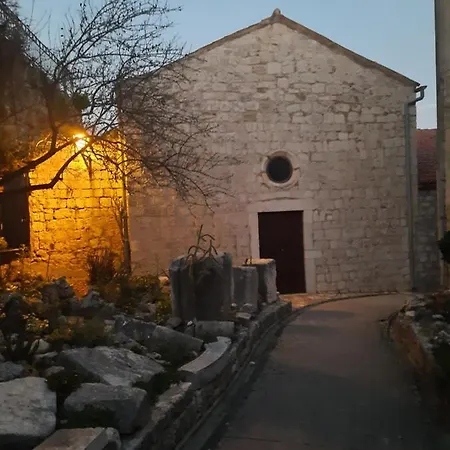 Old Town Rab Ivana * Rab Town