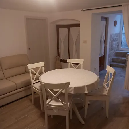 Apartment Old Town Rab Ivana *